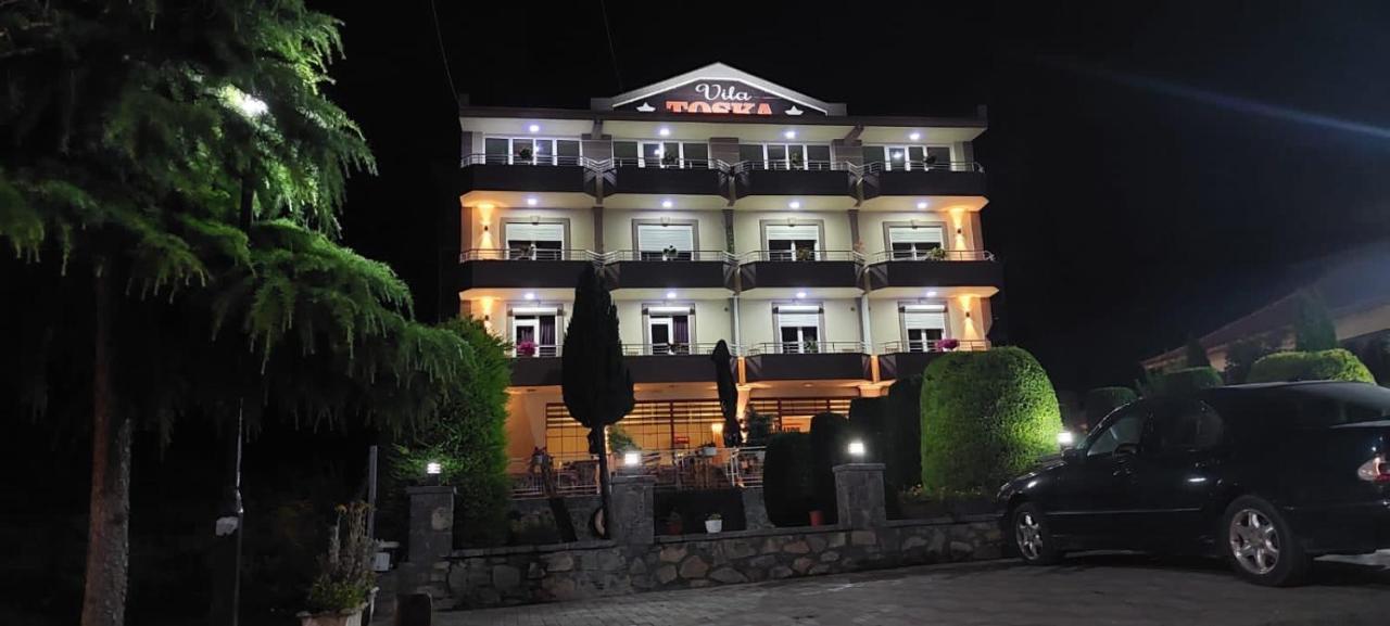 Hotel Vila Toska Piskupat Exteriör bild